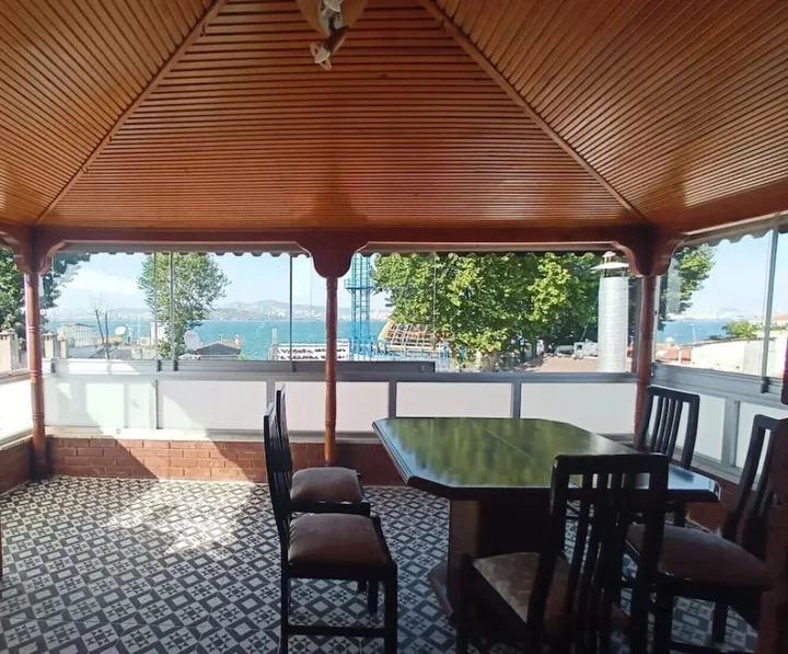 Бююкада: Buyukada Cinar Hotel