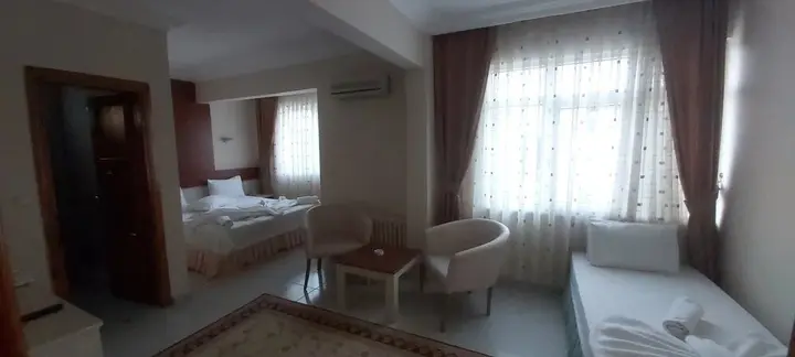 Бююкчекмедже: Sancak Hotel