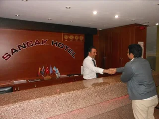 Бююкчекмедже: Sancak Hotel