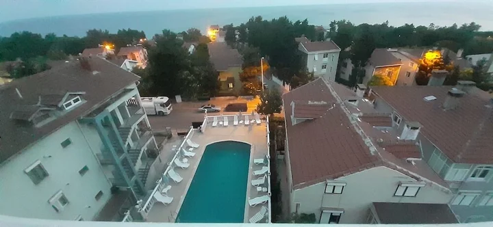 Бююкчекмедже: Sancak Hotel