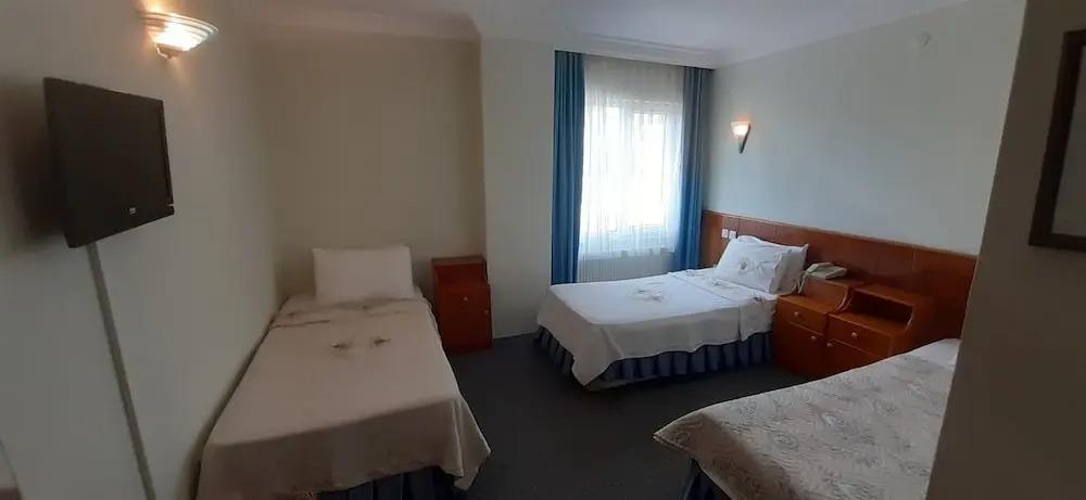 Бююкчекмедже: Sancak Hotel