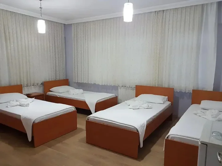 Бартын: Karadeniz Pansiyon