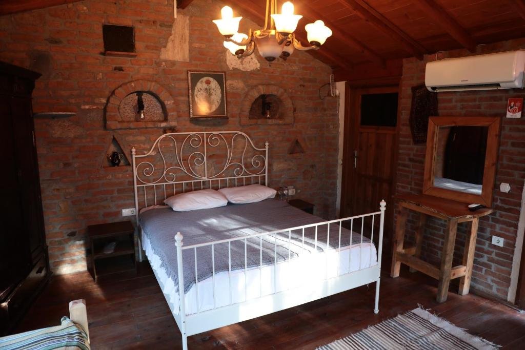 Шириндже: Kayserkaya Cottages