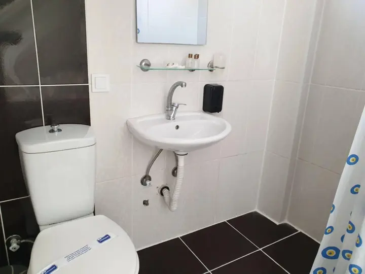 Айвалык: Lacivert Hotel