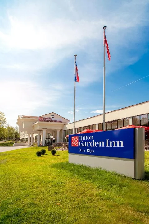 Кострово: Отель Hilton Garden Inn Moscow Новая Рига