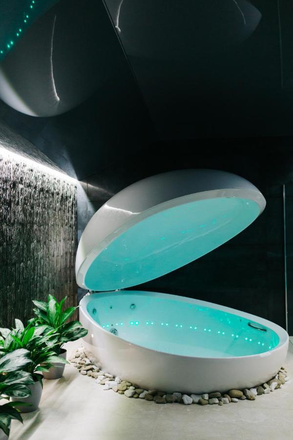 Кострово: Отель Hilton Garden Inn Moscow Новая Рига