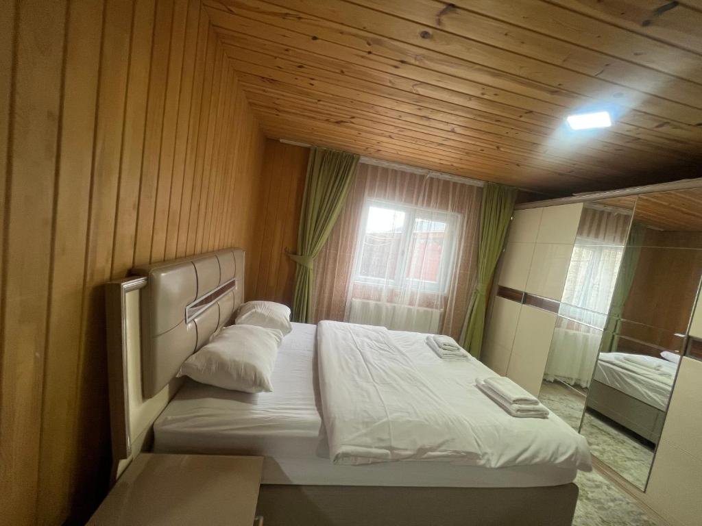 Узунгёль: Cay Suite