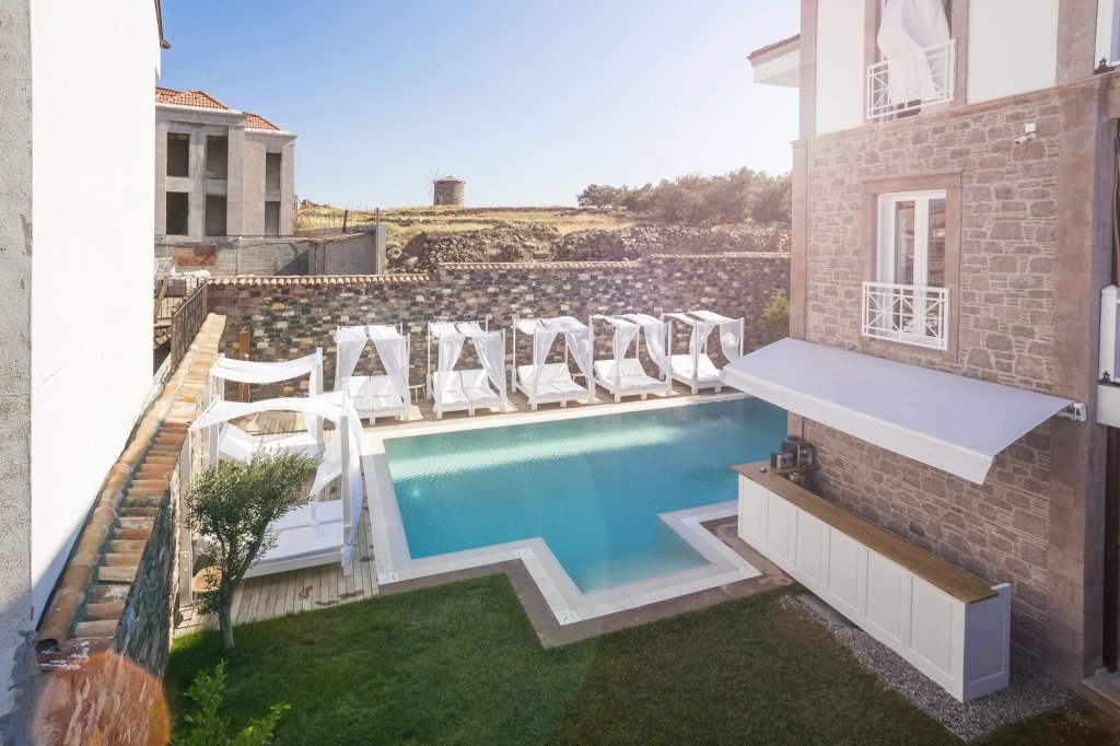 Айвалык: Cunda Pur Beyaz Otel
