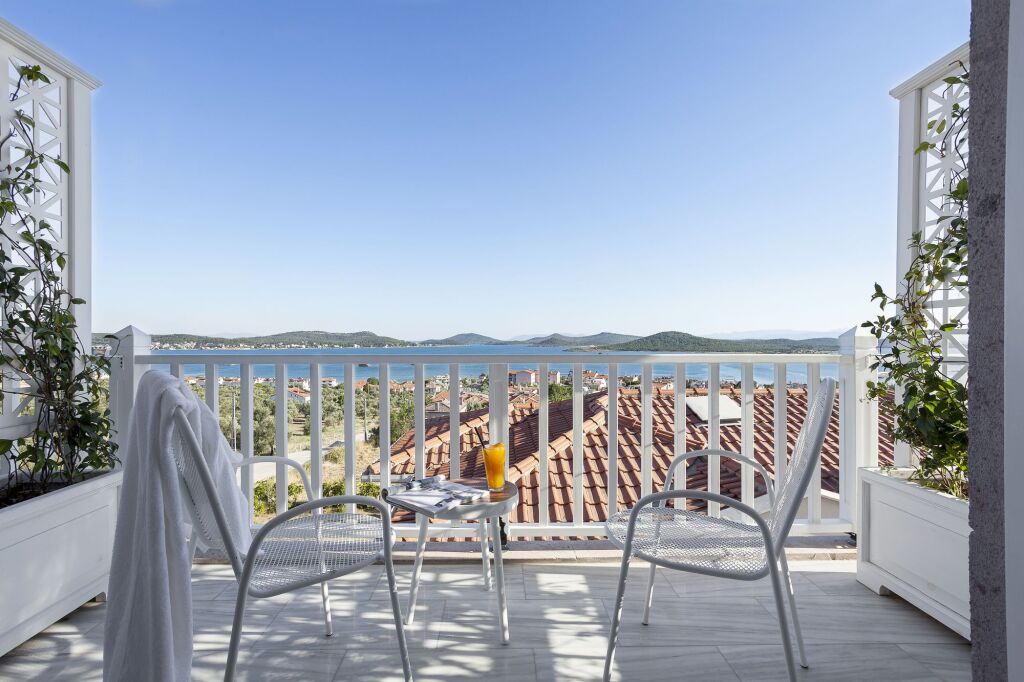 Айвалык: Cunda Pur Beyaz Otel