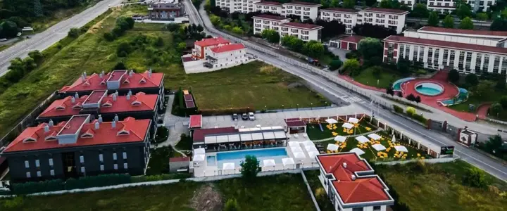 Сайл: Uçar Royal Hotel and Conference Hall