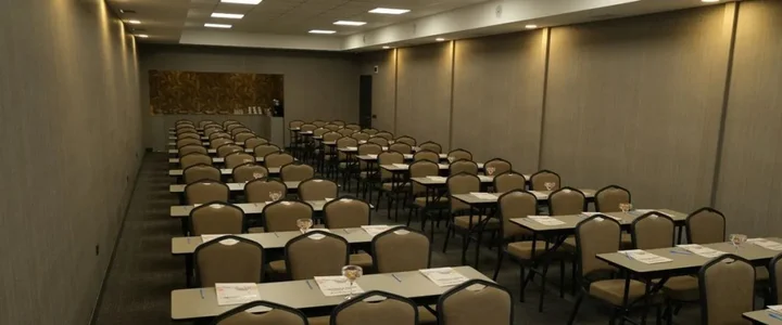 Сайл: Uçar Royal Hotel and Conference Hall