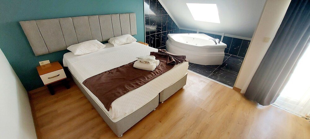 Анталья: Livia Luxury Apart Hotel