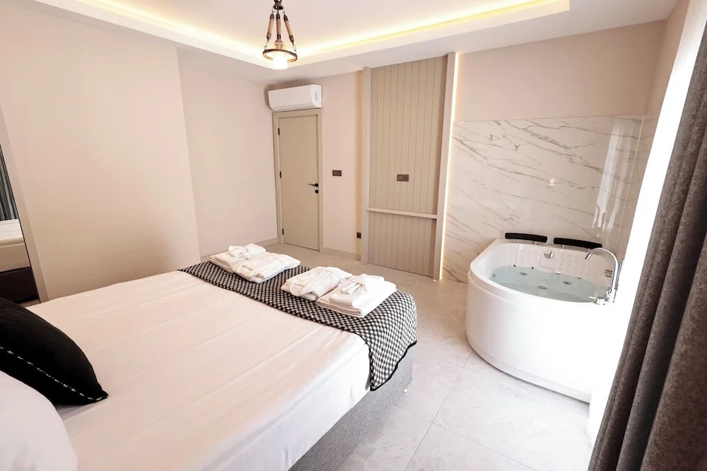 Анталья: Livia Luxury Apart Hotel