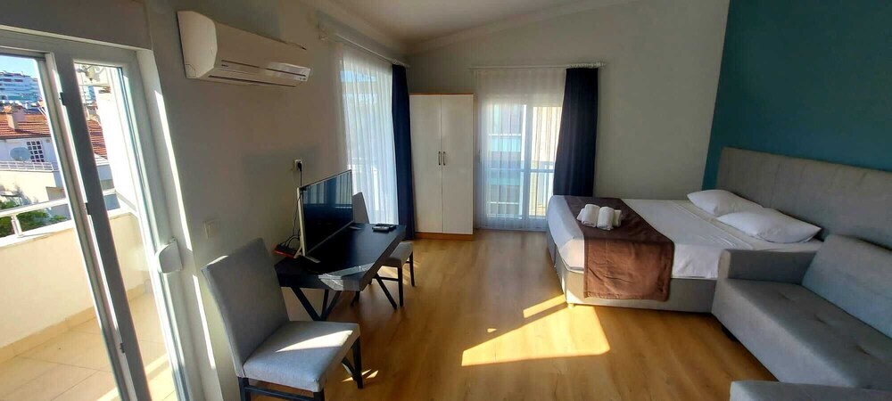 Анталья: Livia Luxury Apart Hotel