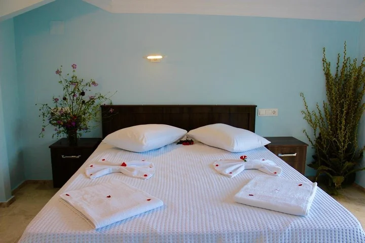 Кумлюбюк: Hotel Emir Palas