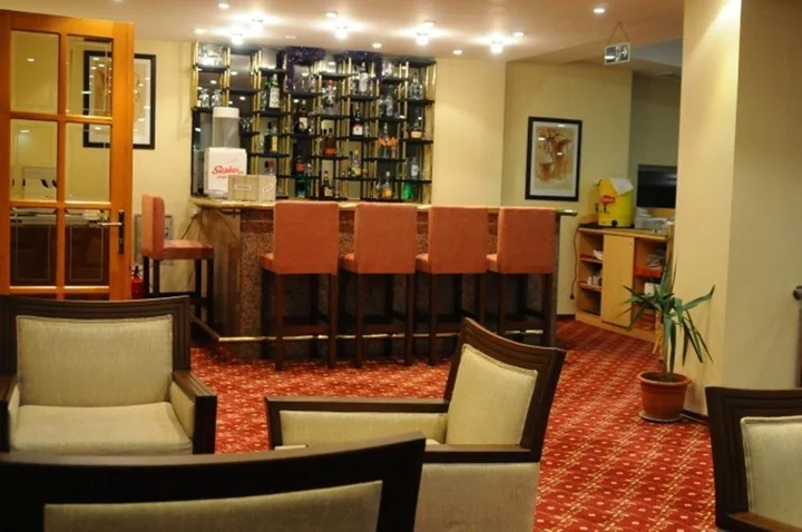Османгази: Kar Hotel
