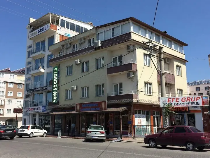 Бурхание: Burhaniye Merkez Otel