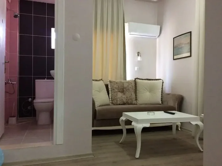 Бурхание: Burhaniye Merkez Otel