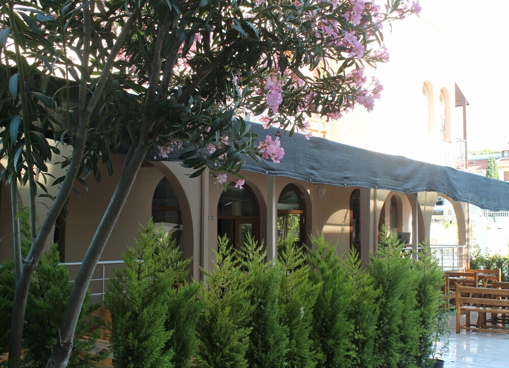 Карабурун: Sancak Otel