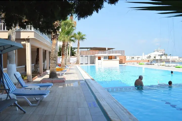 Силифке: Lades Hotel
