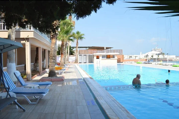 Силифке: Lades Hotel