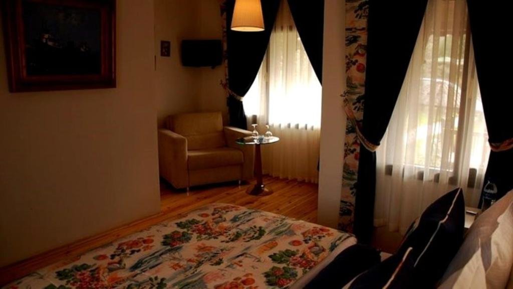Сайл: TreeTops Park Hotel