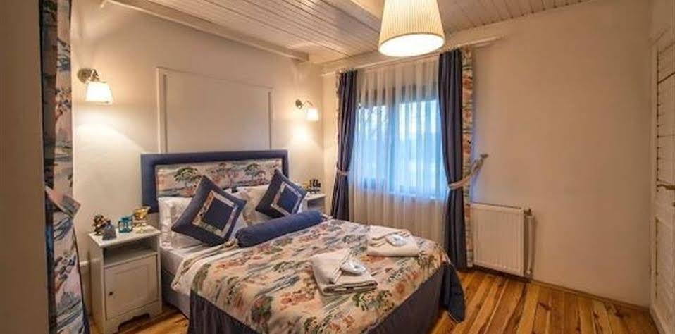 Сайл: TreeTops Park Hotel