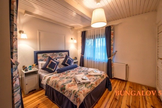 Сайл: TreeTops Park Hotel