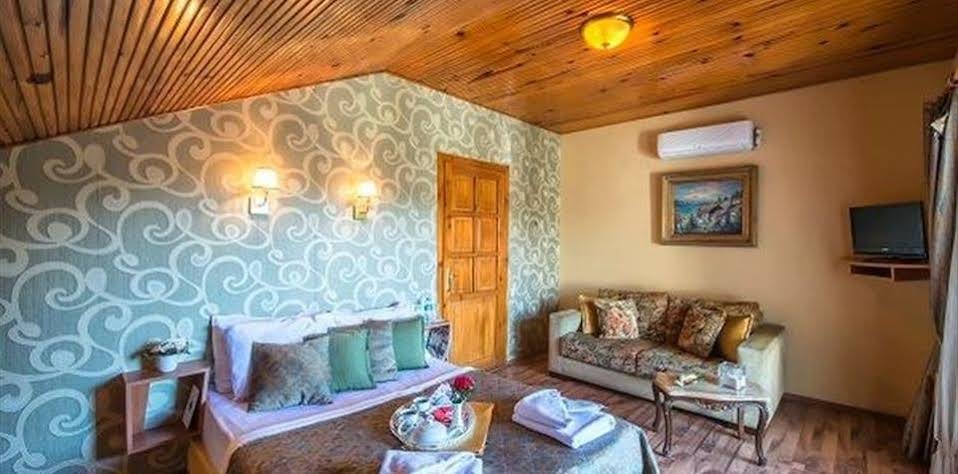 Сайл: TreeTops Park Hotel
