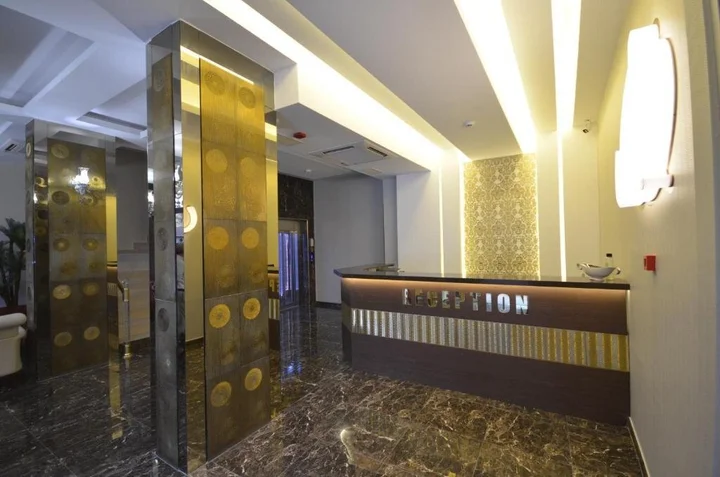 Усак: Hotel Onarslan