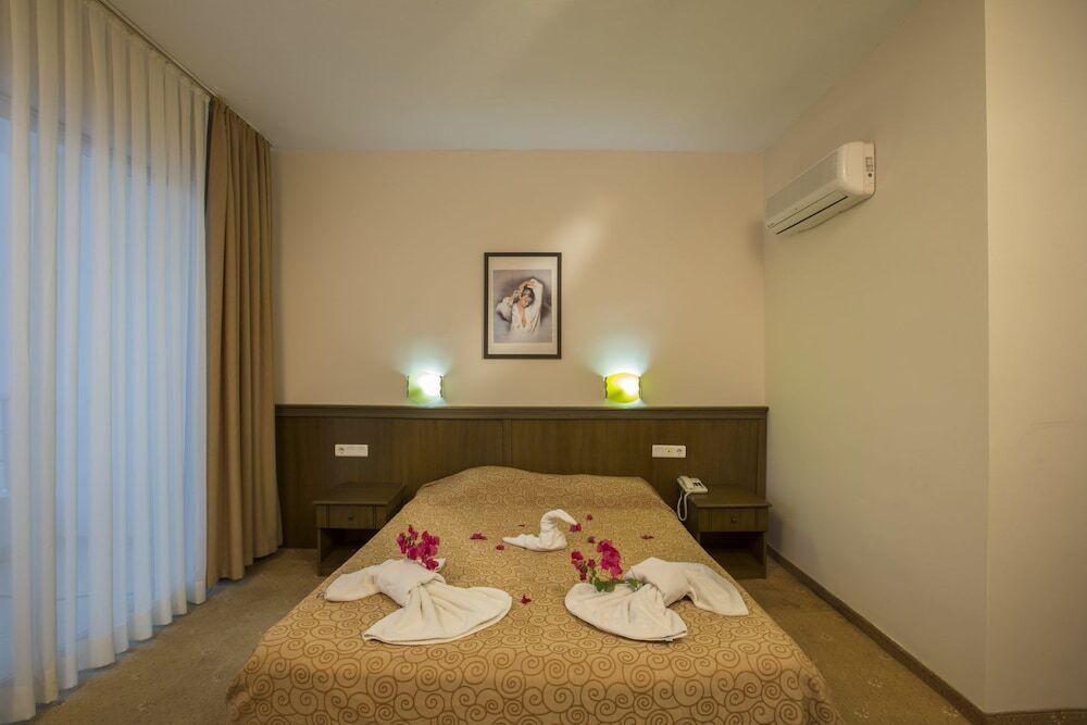 Кемер: Botanik Felizya Hotel
