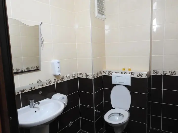 Узунгёль: Zengin Motel