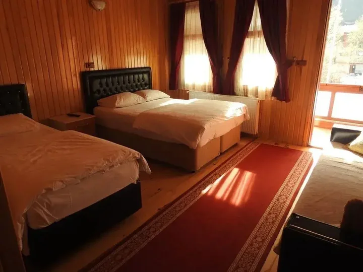 Узунгёль: Zengin Motel