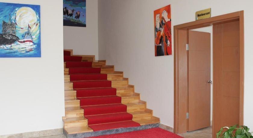 Чамлыхемшин: Deniz Konak Otel