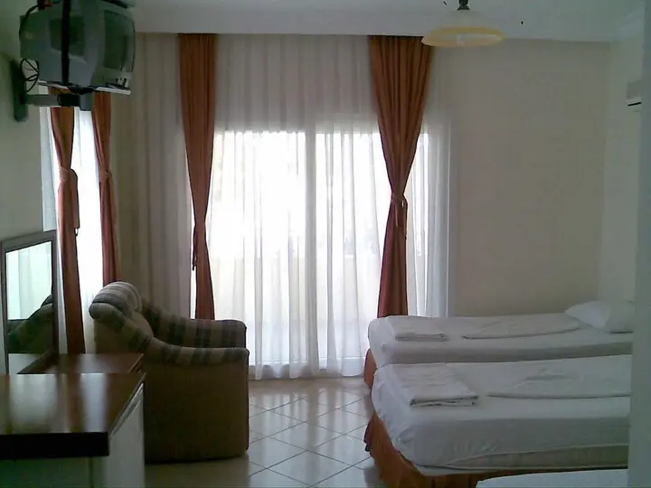 Силифке: Pasa Hotel
