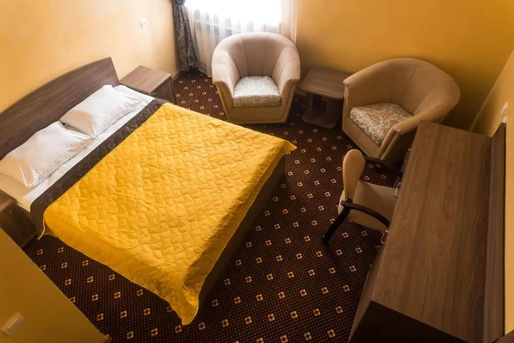 Волоколамск: Motel on Novo-Soldatskaya 25