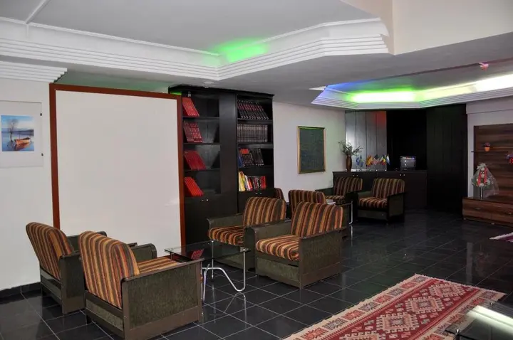 Корлу: Istanbul Hotel Corlu