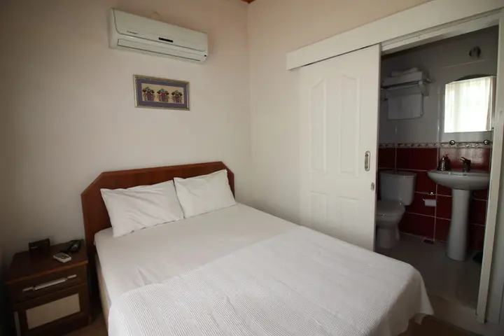Бозджаада: Mine Tatil Evi