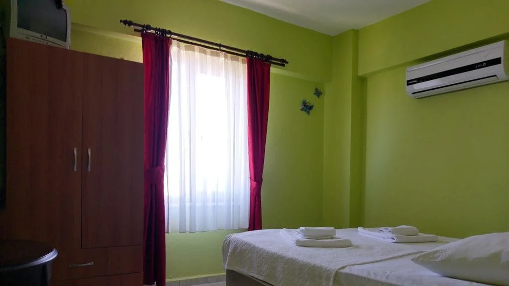 Бозджаада: Saklıbahçe Hotel