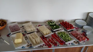 Эджеабат: Tuzcuoglu Pansiyon