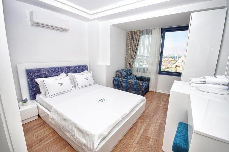 Урла: Urla Marln Otel