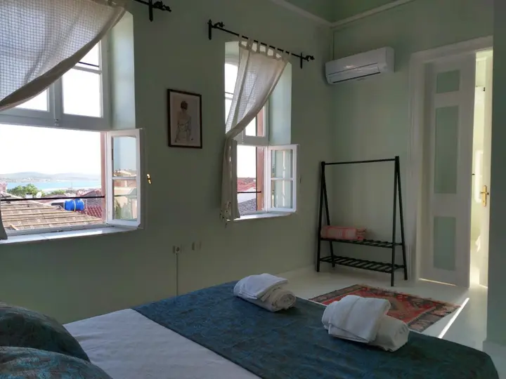 Айвалык: Eolos House Cunda