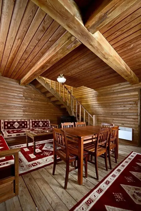 Османгази: Karinna Forest Houses