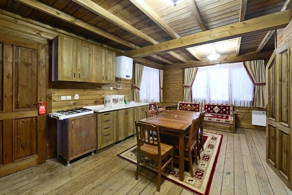Османгази: Karinna Forest Houses