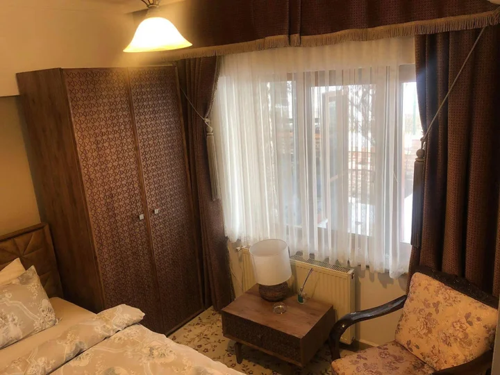 Бурхание: Pekcan Otel