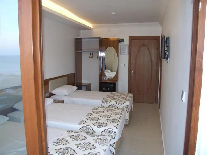 Силифке: Nisan Hill Hotel