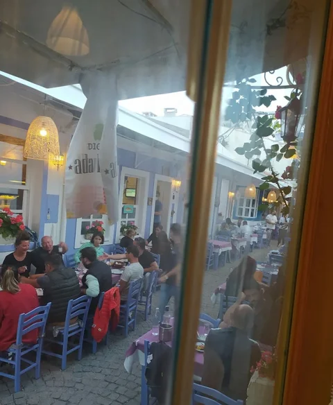 Бозджаада: Dionysos Otel & Restoran & Ada Kahvaltı