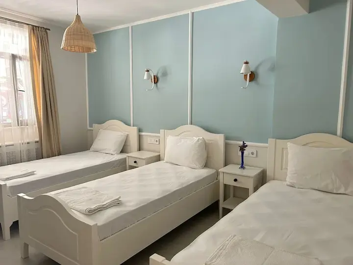 Бозджаада: Begos Hotel
