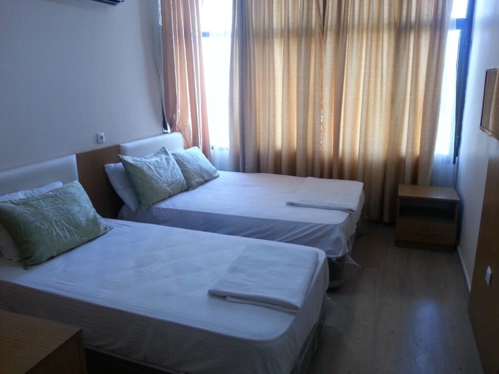 Измир: Yenisehir Akpinar Hotel