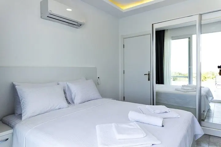 Исламлар: Villa Nar